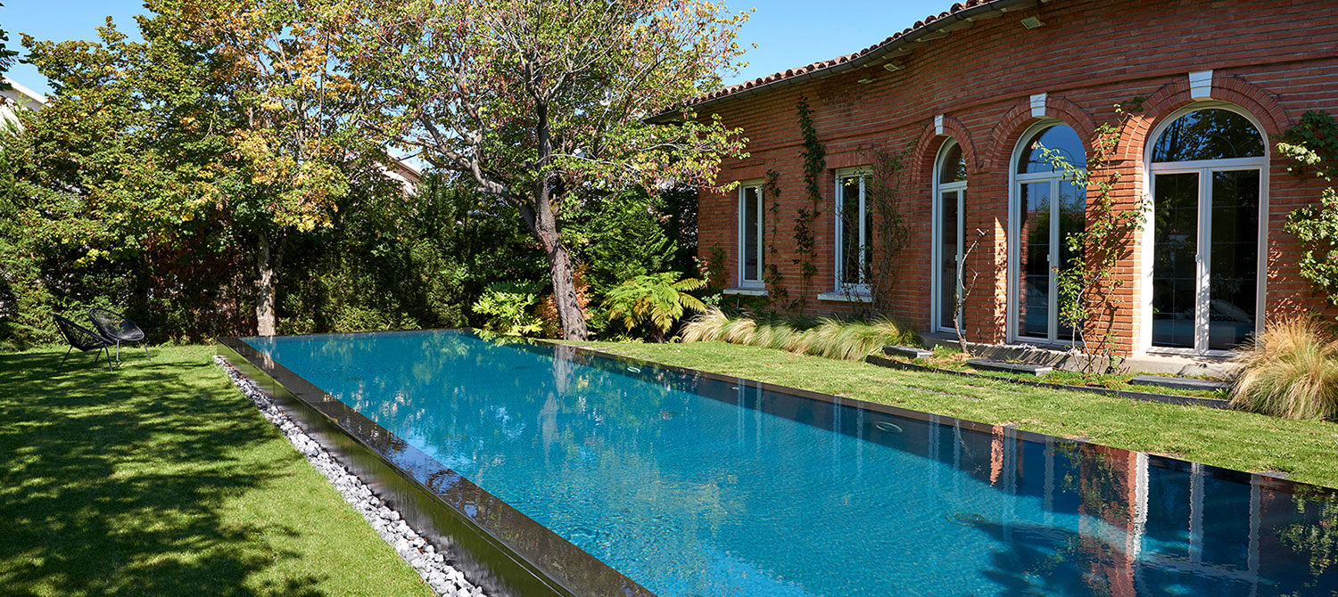 piscine sur-mesure architectes