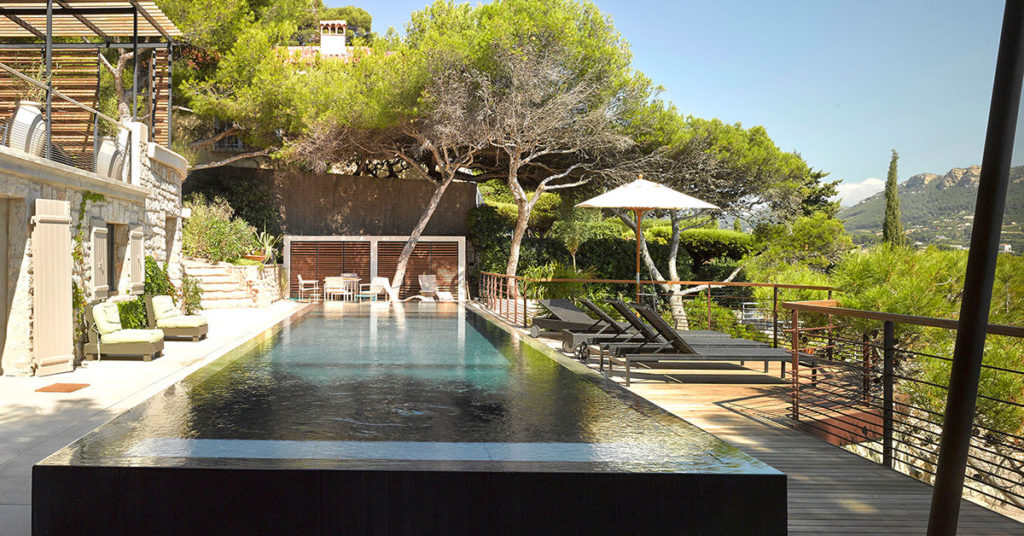 piscine sur terrasse sud de la france