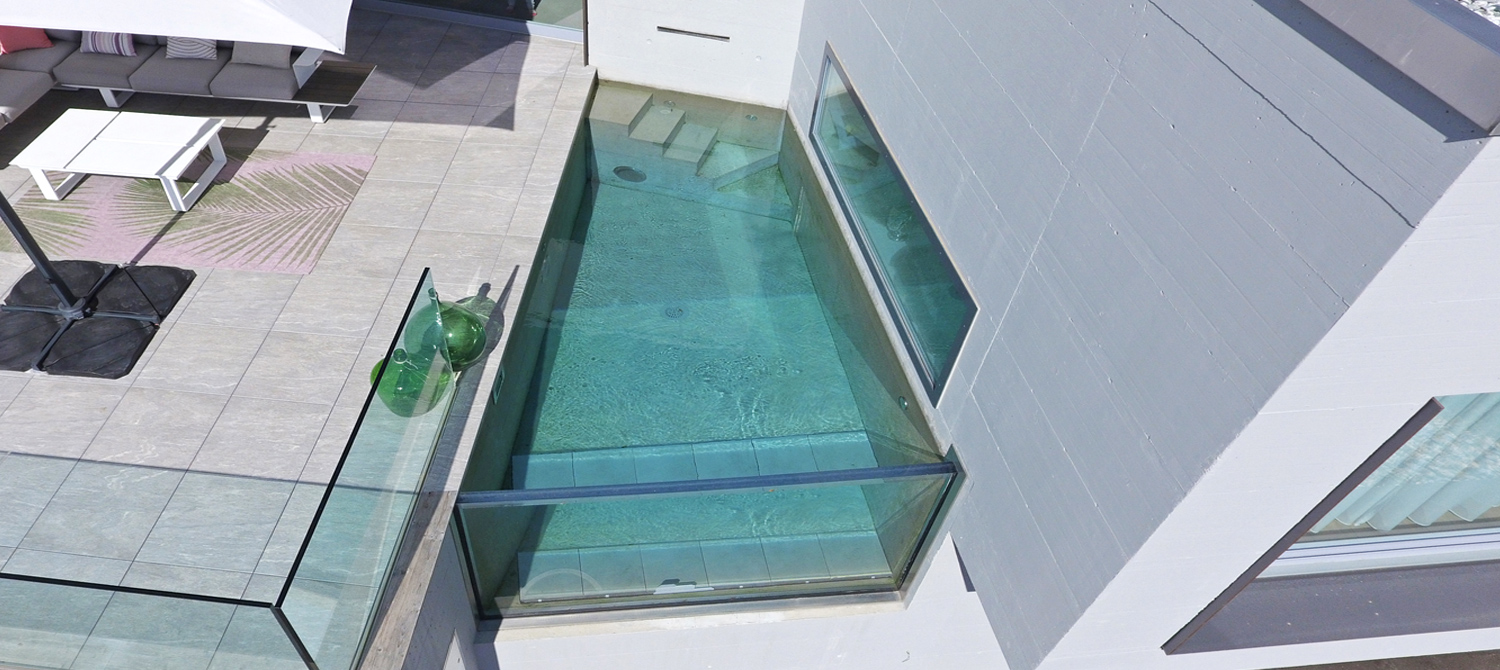 piscine forme trapèze