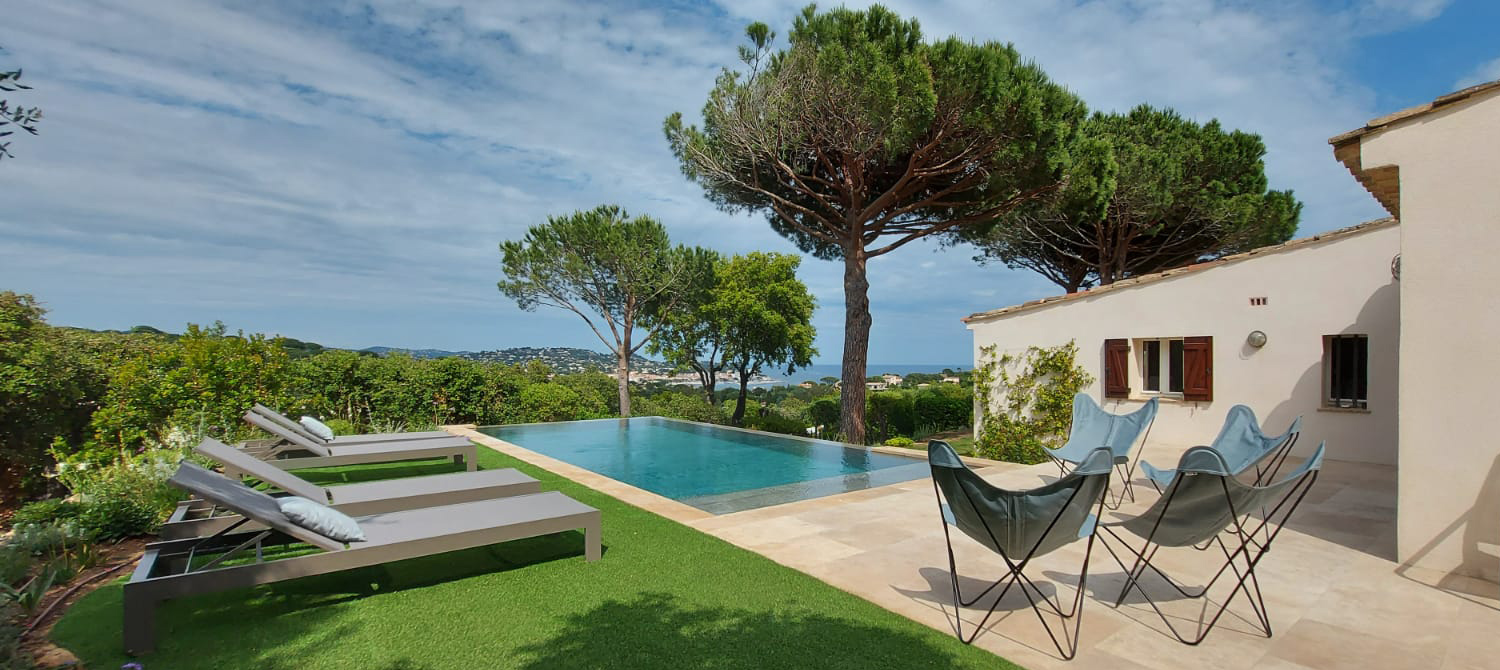 debordement piscine mediterranee