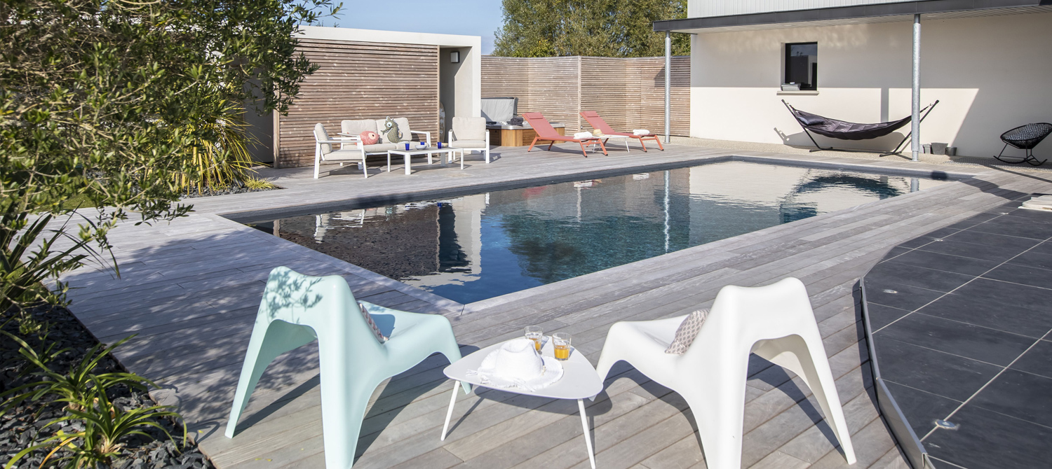 piscine contemporaine paysager lequertier