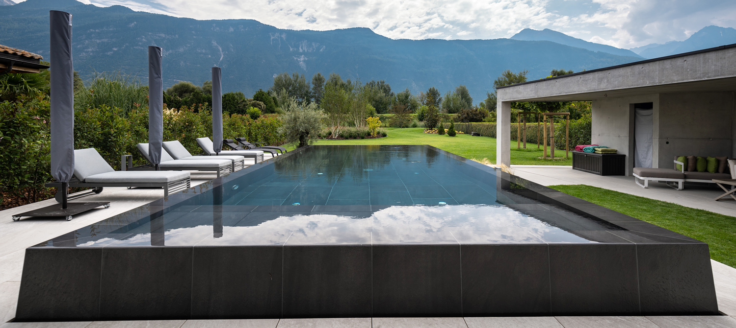 piscine miroir debordement suisse nicollier