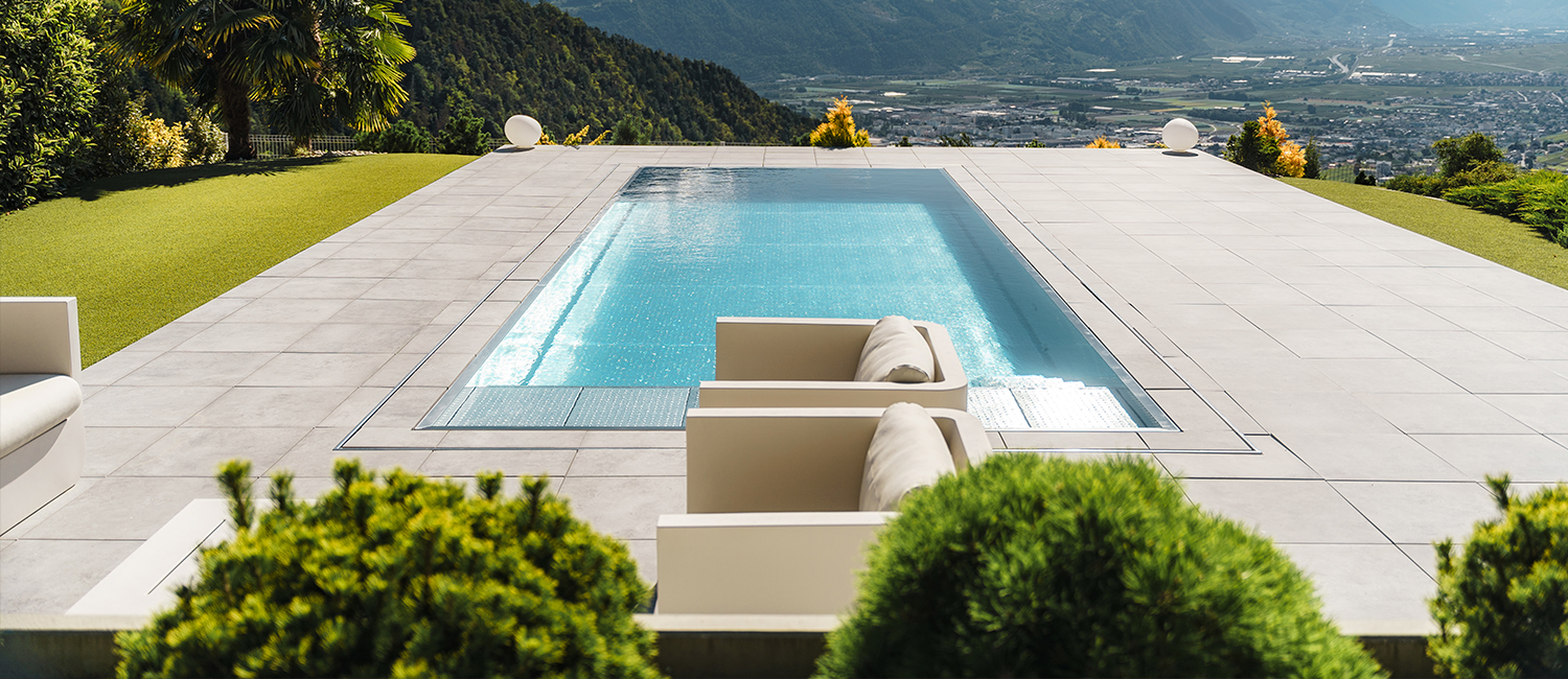 piscine miroir inox luxe