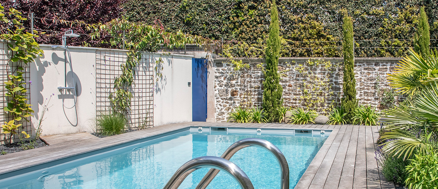 Piscine au charme intemporel à Saint-Malo
