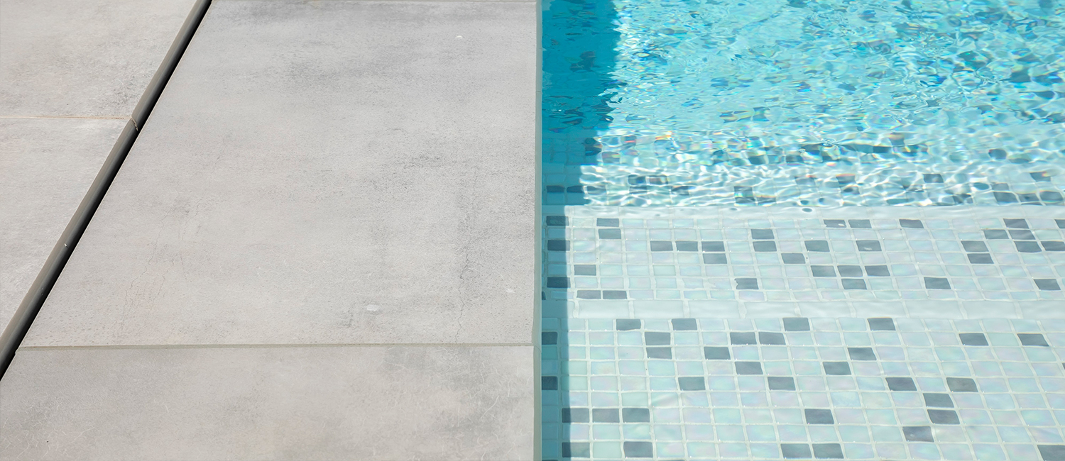 Une mosaïque personnalisée, une piscine unique