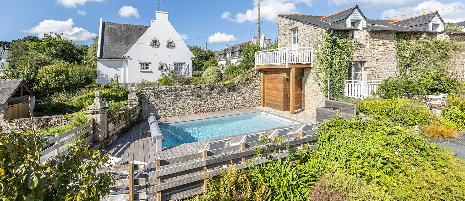 La piscine du Lodge Kerispe se réinvente à la Trinité-sur-Mer
