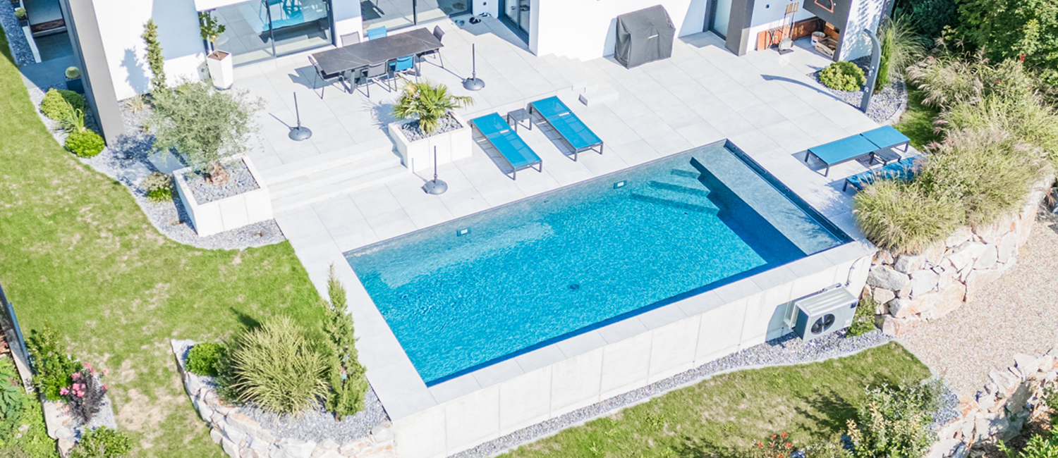 La piscine pensée comme une extension naturelle de la maison