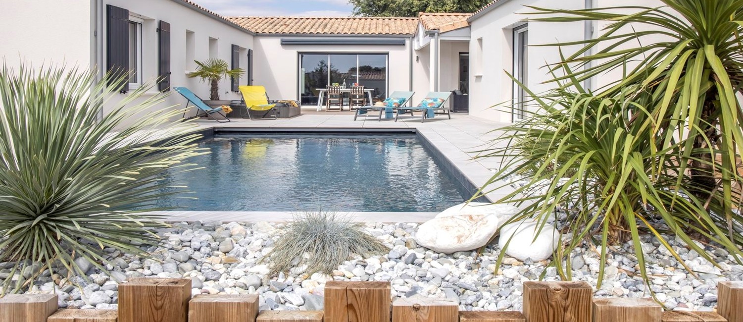Une piscine familiale près de La Rochelle