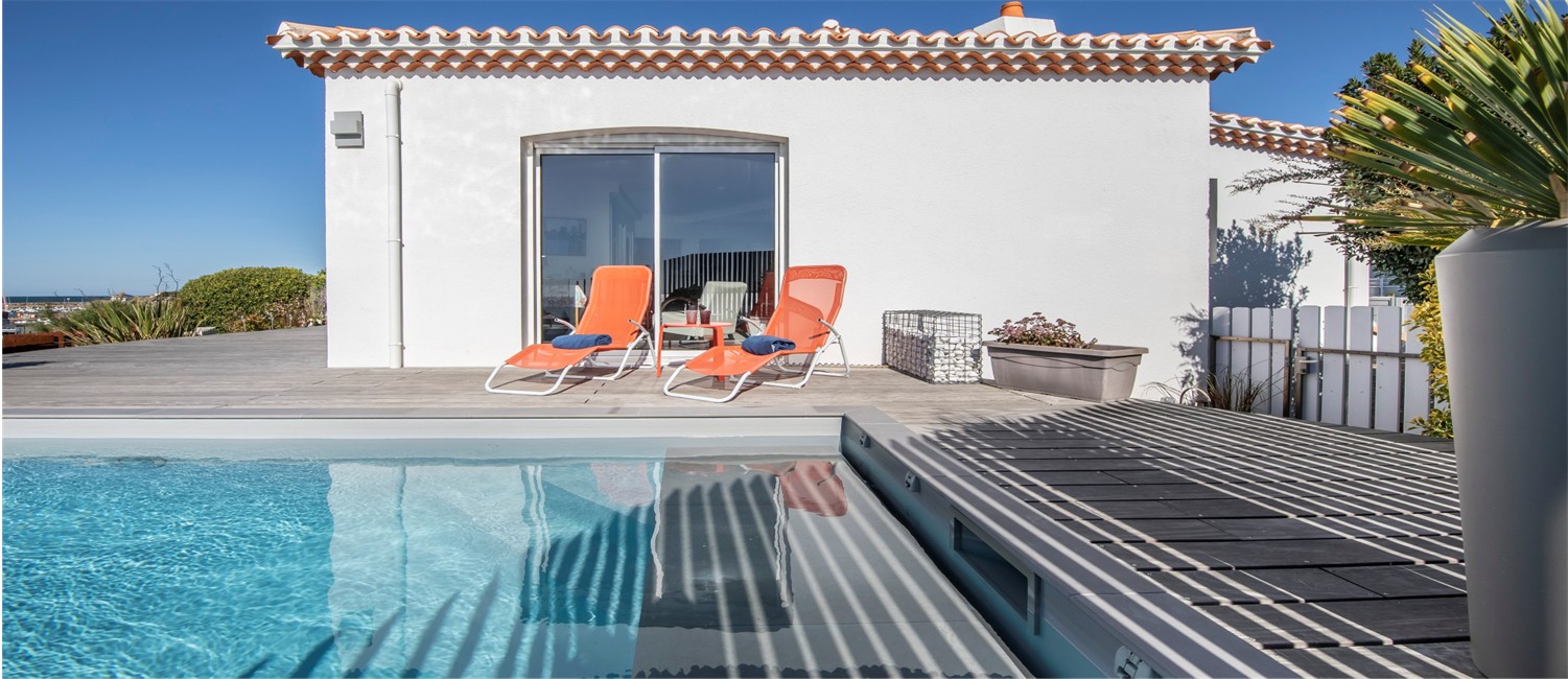 Piscine avec vue sur l’océan