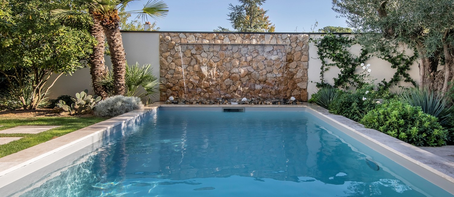 L’art de vivre la piscine indoor / outdoor