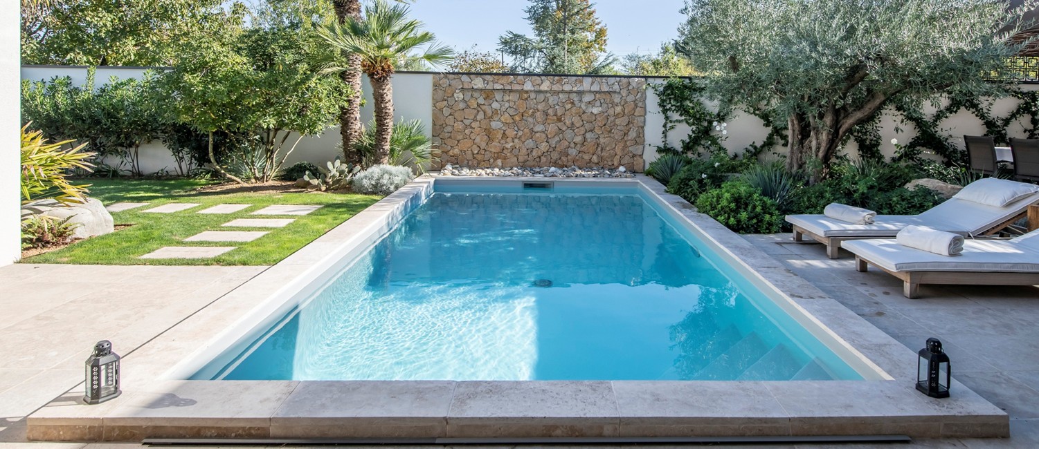 L’art de vivre la piscine indoor / outdoor