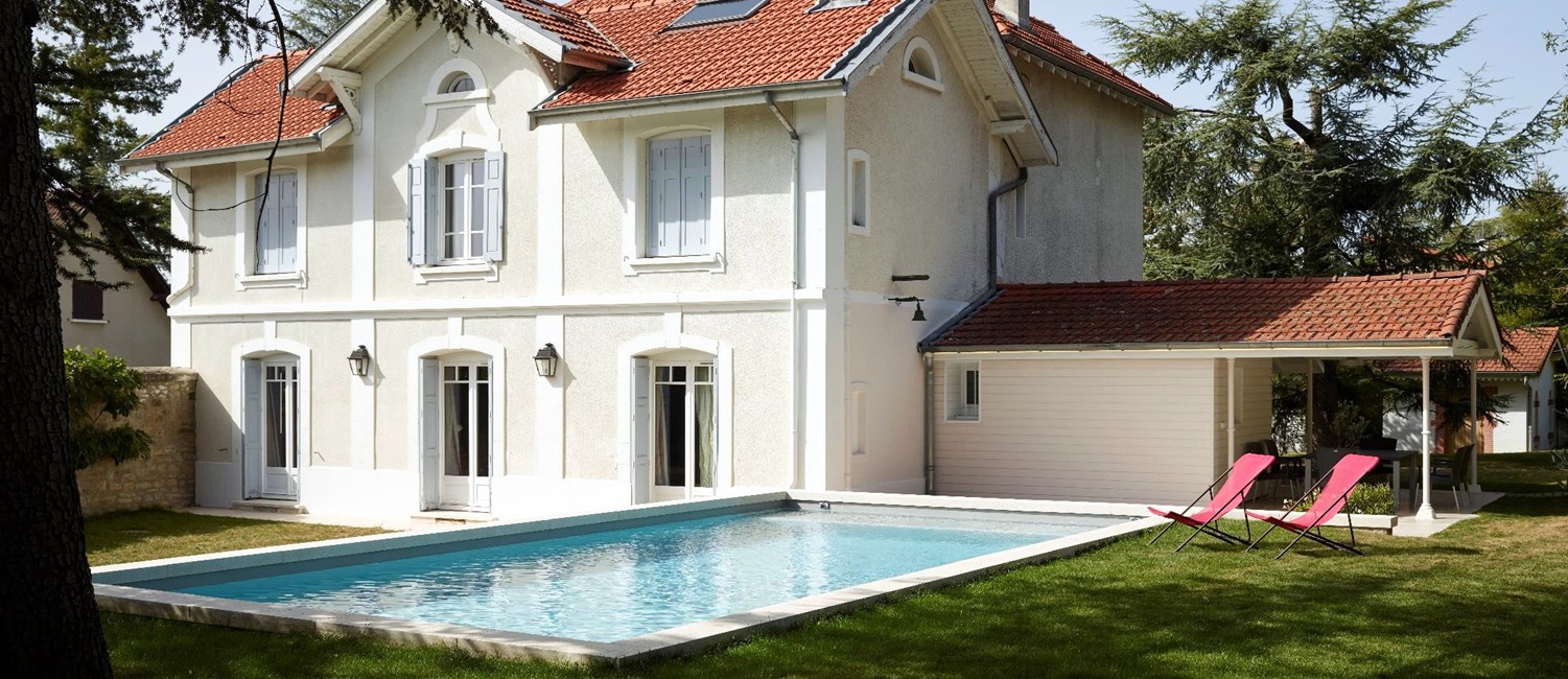 Piscine familiale près de St-Etienne