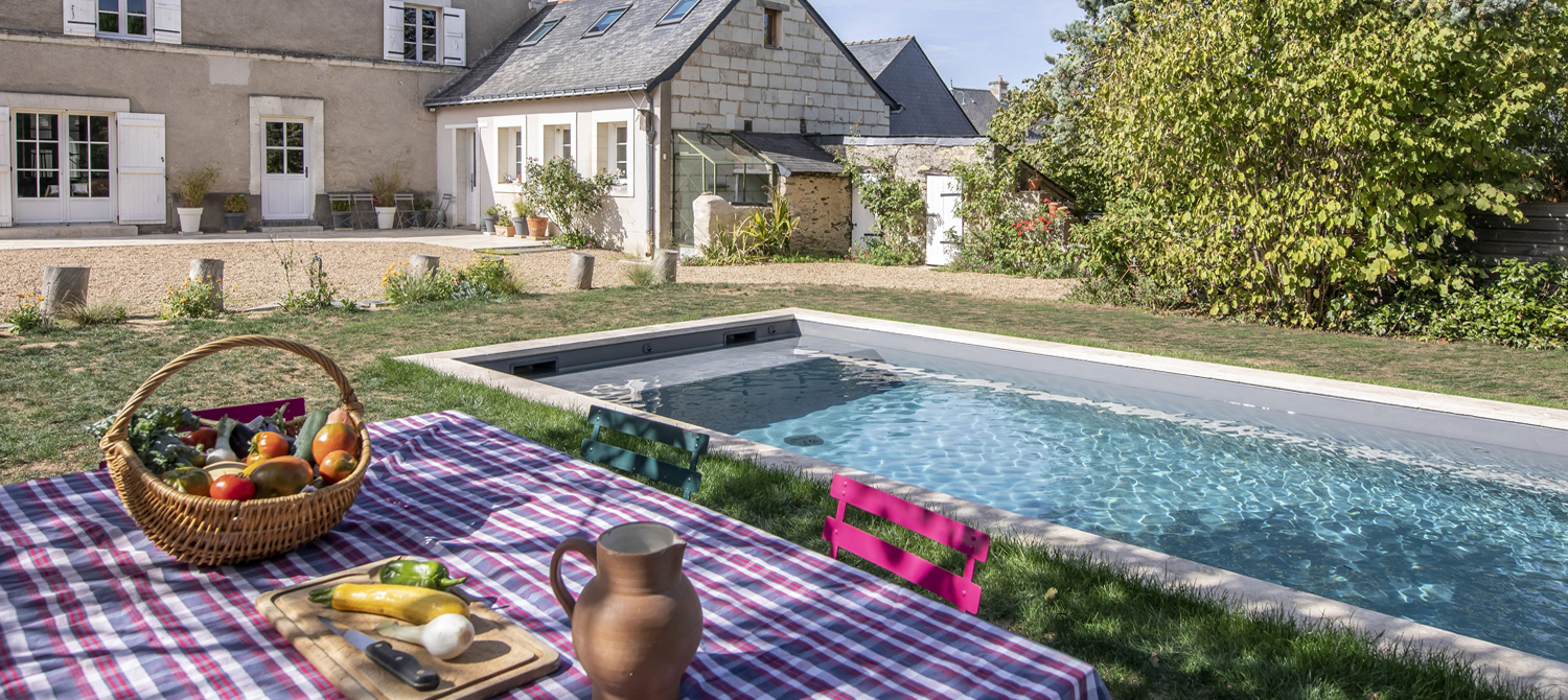 Piscine et maison de caractère
