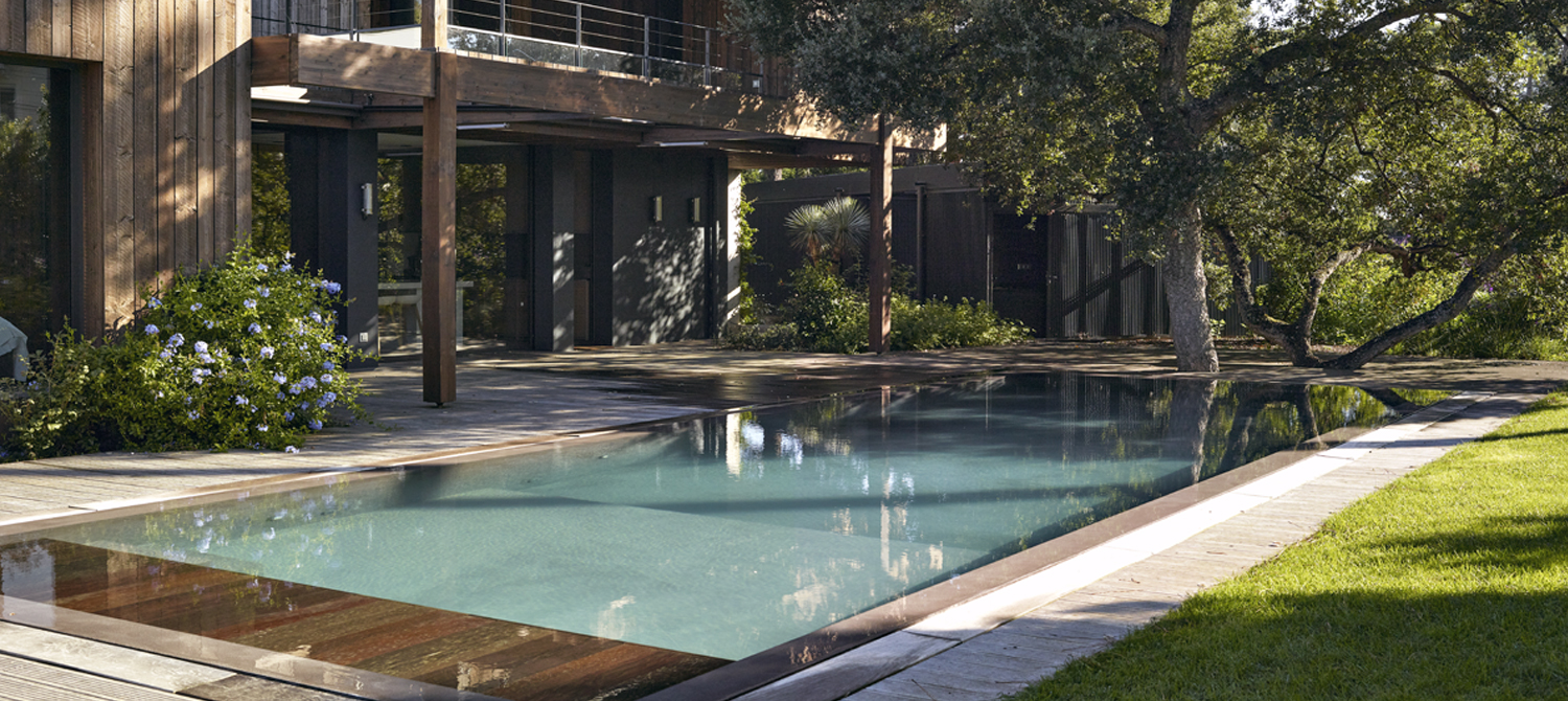 Maison d’architecte avec piscine miroir