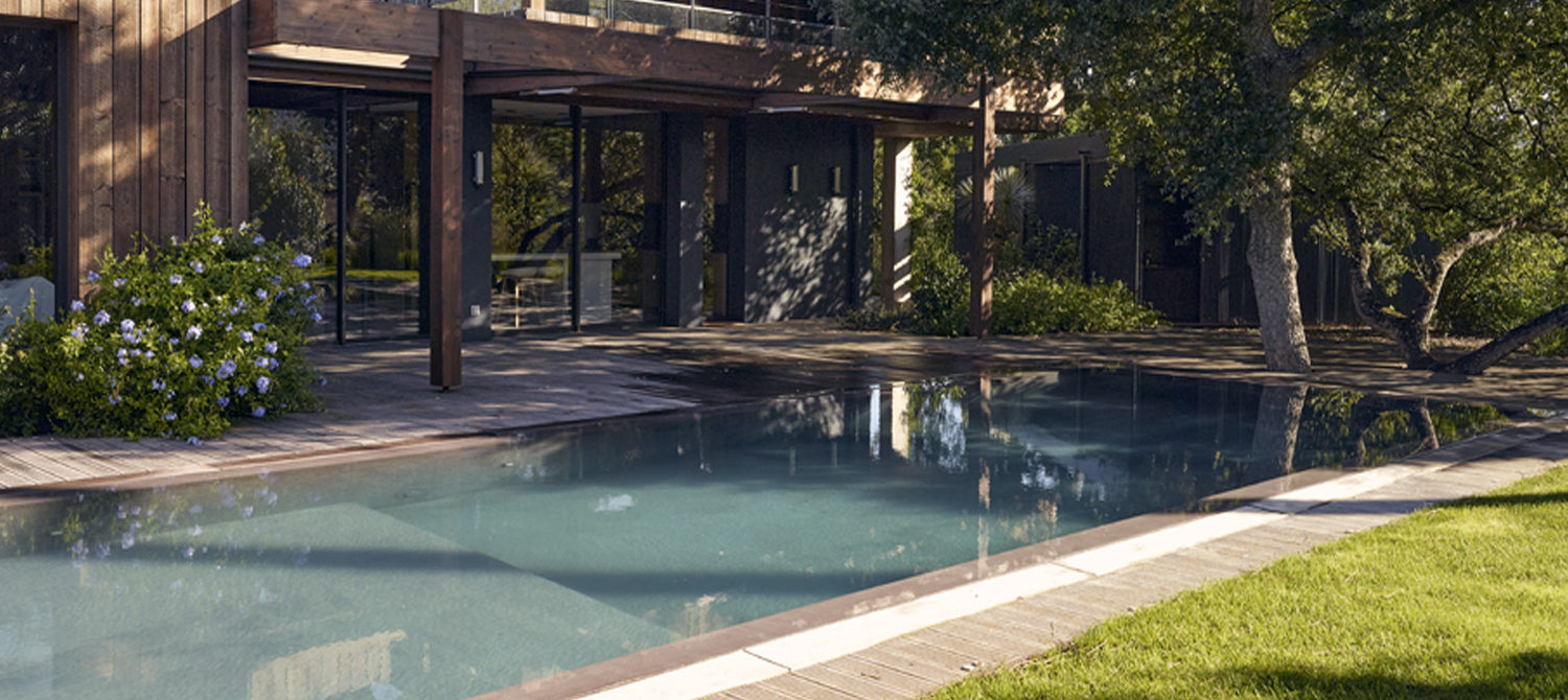Maison d’architecte avec piscine miroir