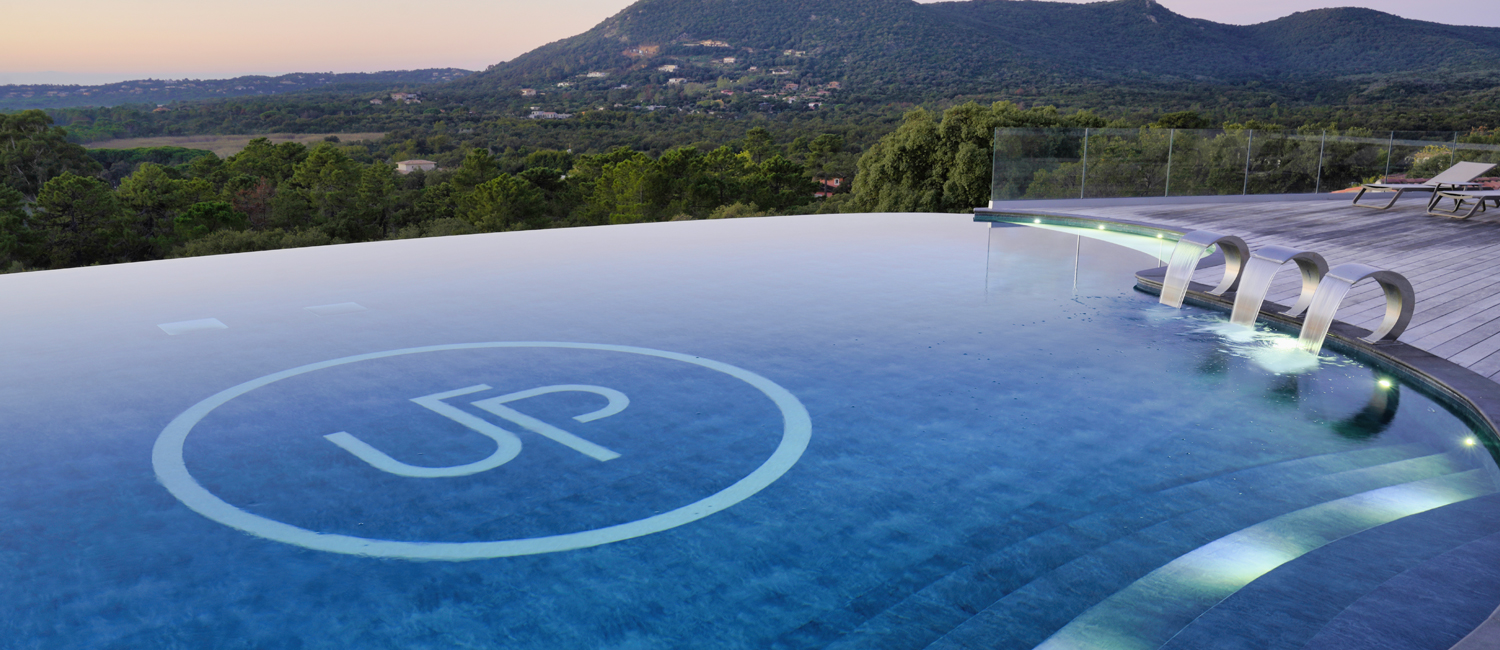 la piscine de l’Hôtel Résidence U Paesolu