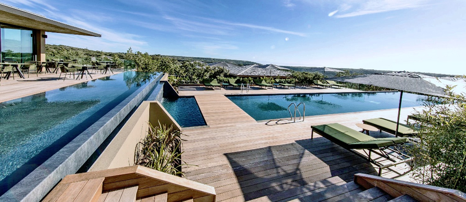 L’hôtel Citadelle et ses trois piscines d’exception
