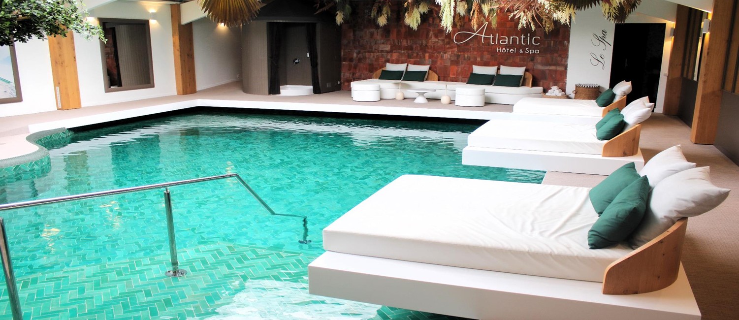 Rénovation de la piscine intérieure de l’Atlantique Hôtel Spa