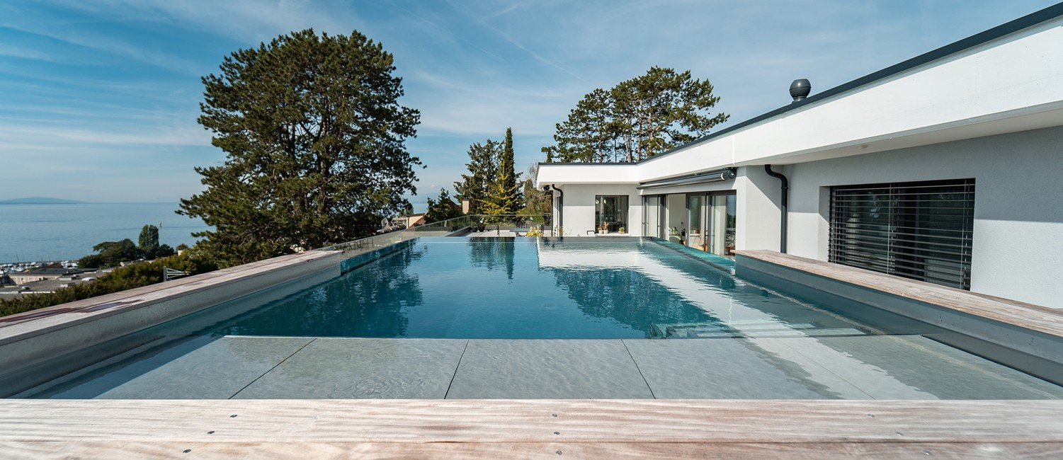 piscine sur un toit