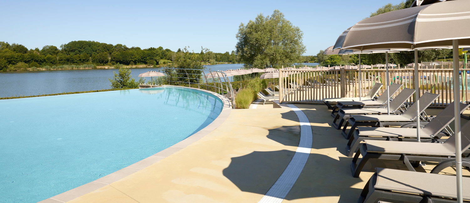 Camping Domaine de Louvarel Yellow Village